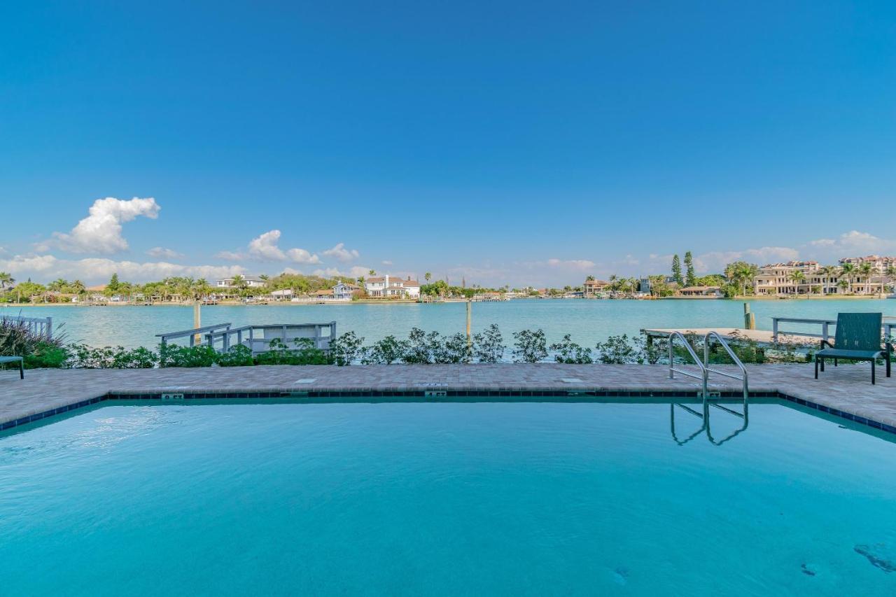 Villa Oceana 305 East St. Pete Beach Exterior foto